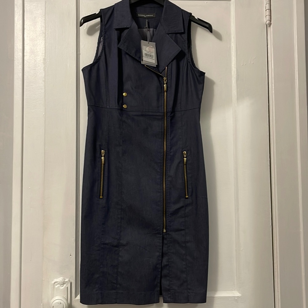 Sleeveless Navy Zip-Front Sheath Dress with Gold Hardware NWT